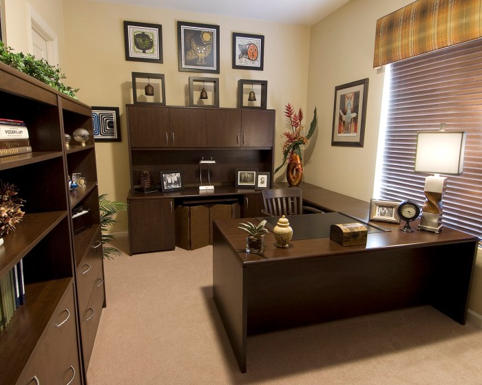 How to decorate a home office room